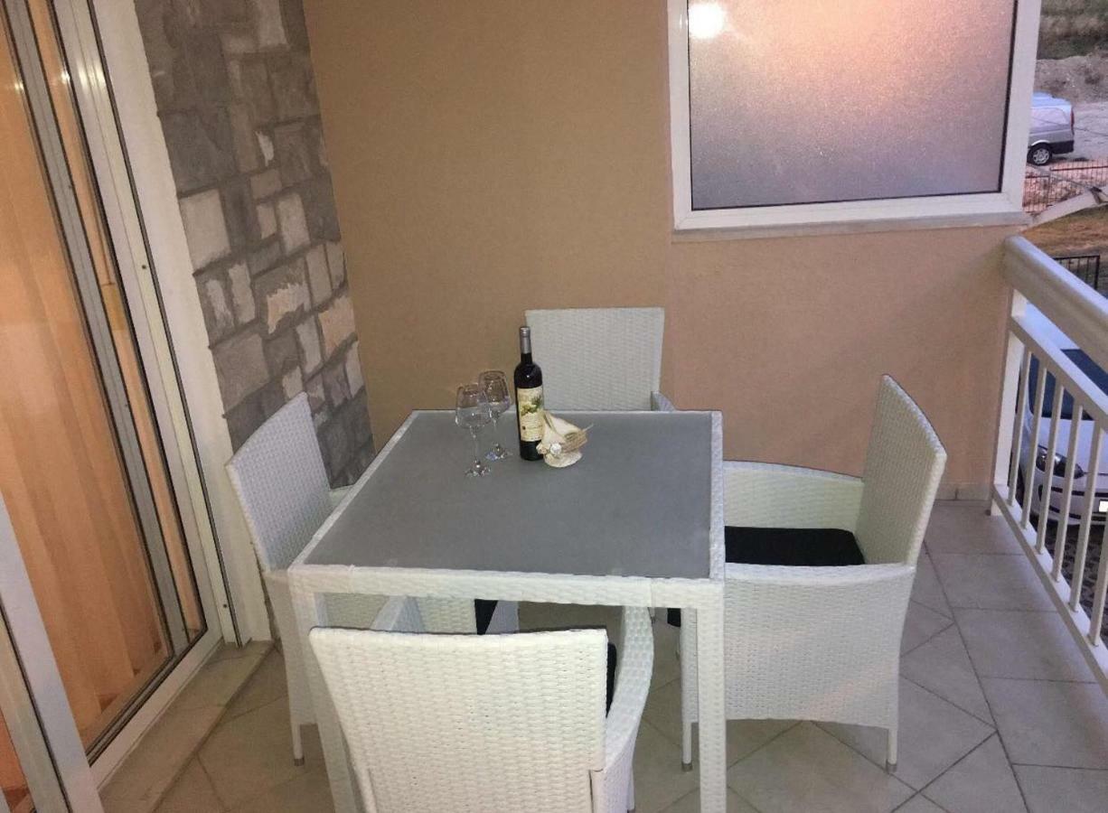 Apartment Zdenka สปลิท ภายนอก รูปภาพ